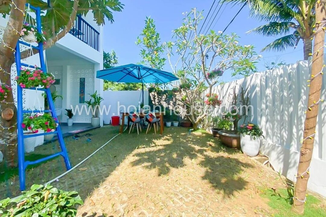 E9D4981E-12B3-4F20-B979-0405CED1EAFF-scaled