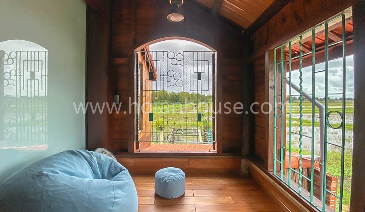 2f0ea163bcab01f558ba