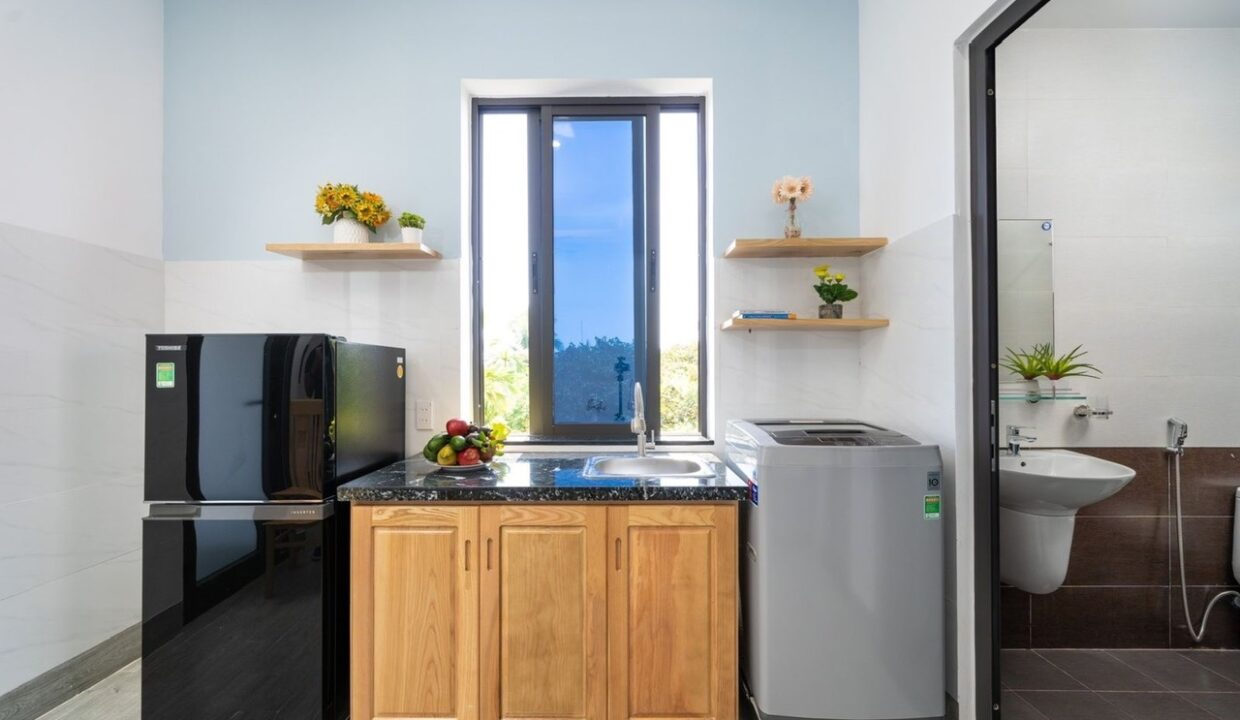 05b8ecb9a9741c2a4565