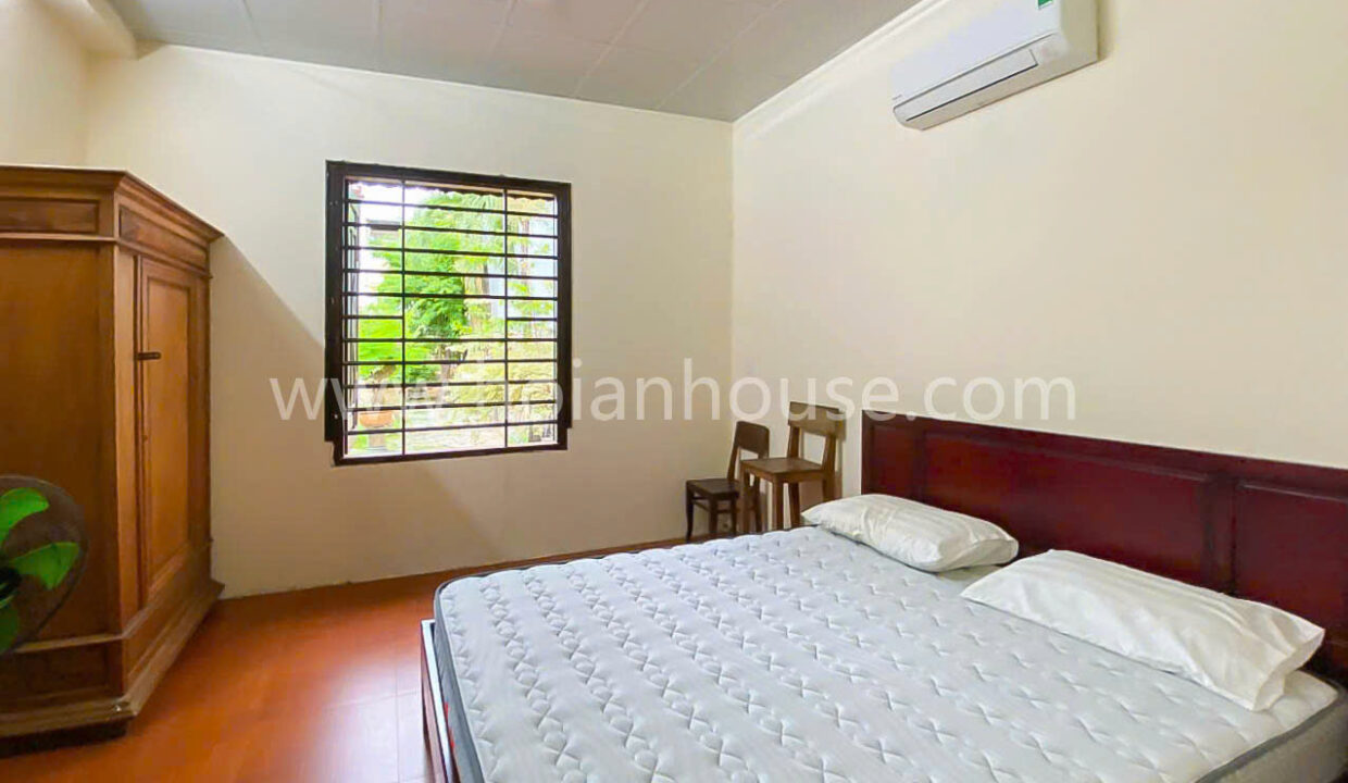 6467030496bf21e178ae